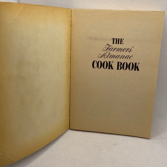 The Farmers’ Almanac Cook Book Vintage Softcover 1964 - Picture 2 of 13